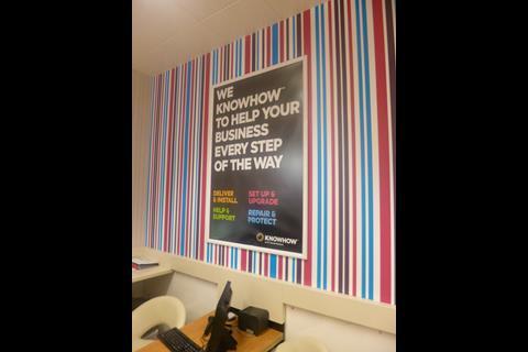 The cash desk is also a Knowhow service area